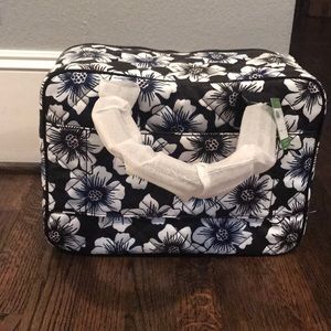 kate spade Bags - Kate Spade Ridge Street Scottie train bag (floral) kate spade Bags - Kate Spade Ridge Street Scottie train bag (floral)